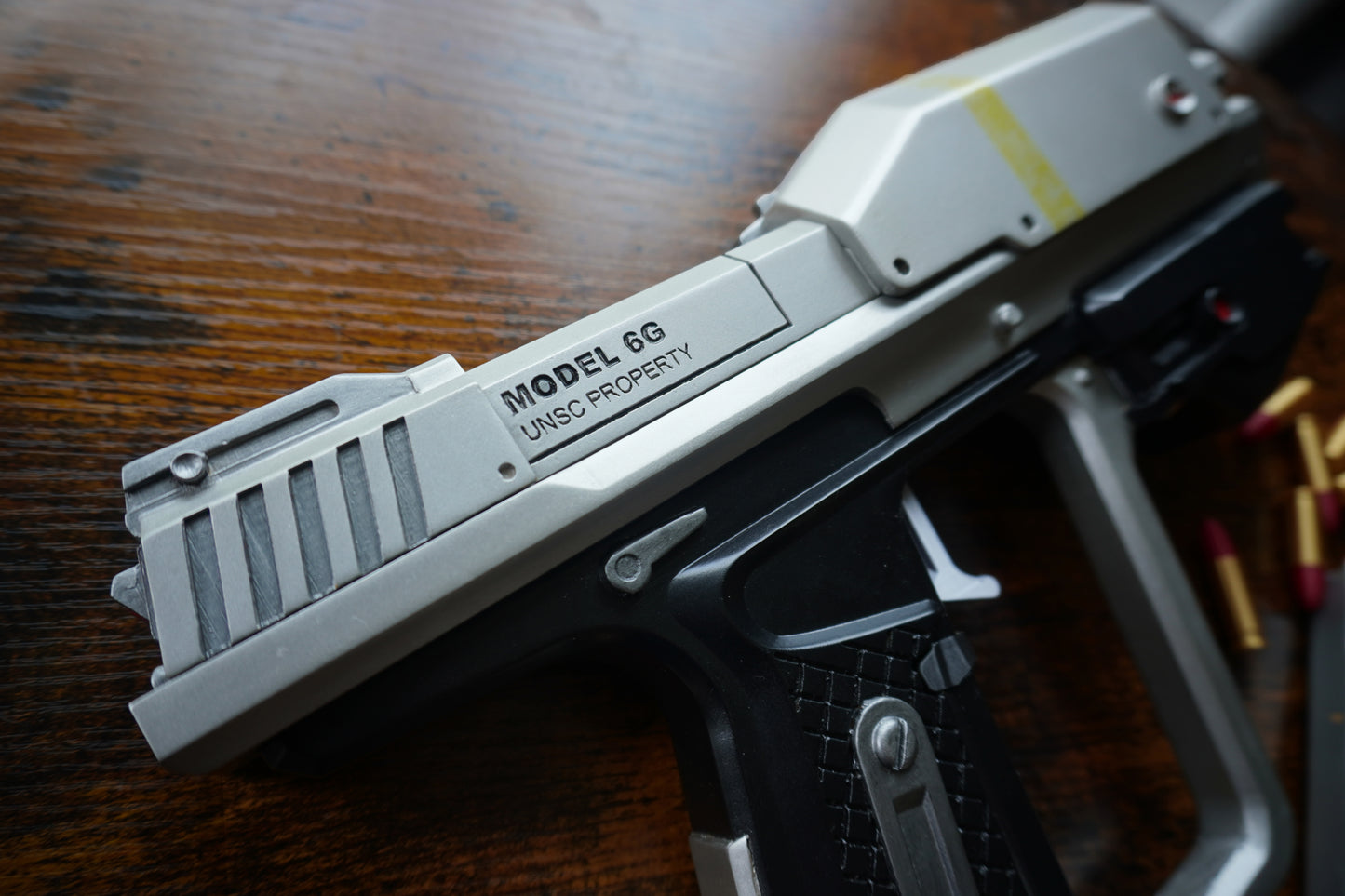 Halo Magnum Replica with functioning Trigger, Slide and Magazine