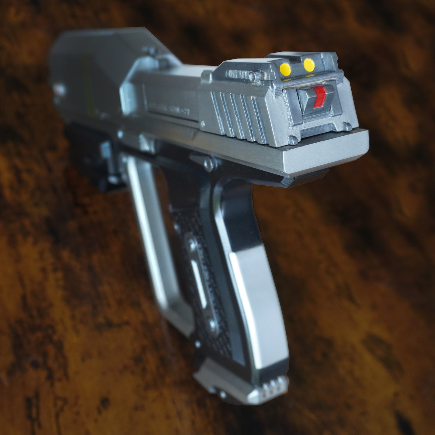 Halo Magnum Replica with functioning Trigger, Slide and Magazine