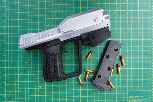 Halo Magnum Replica with functioning trigger, magazine and slide, raw 3D print