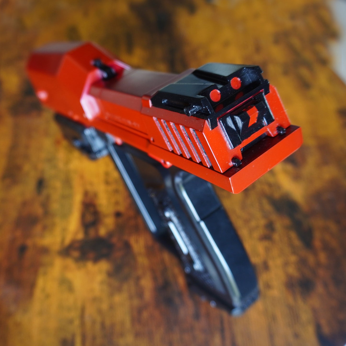 Halo Magnum Replica with functioning Trigger, Slide and Magazine